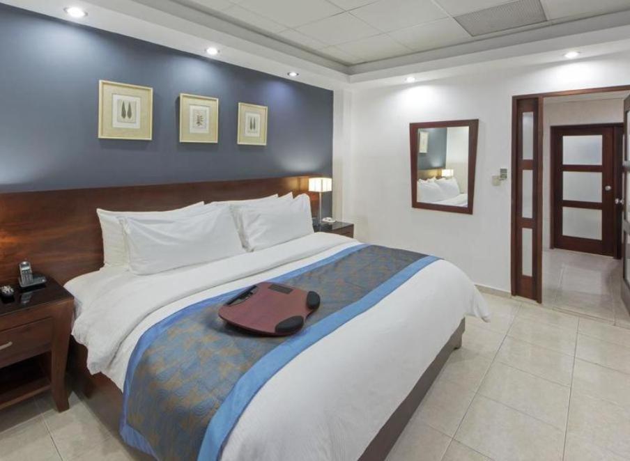 Hodelpa Centro Plaza Hotel Сантяго де лос Кабайерос Екстериор снимка
