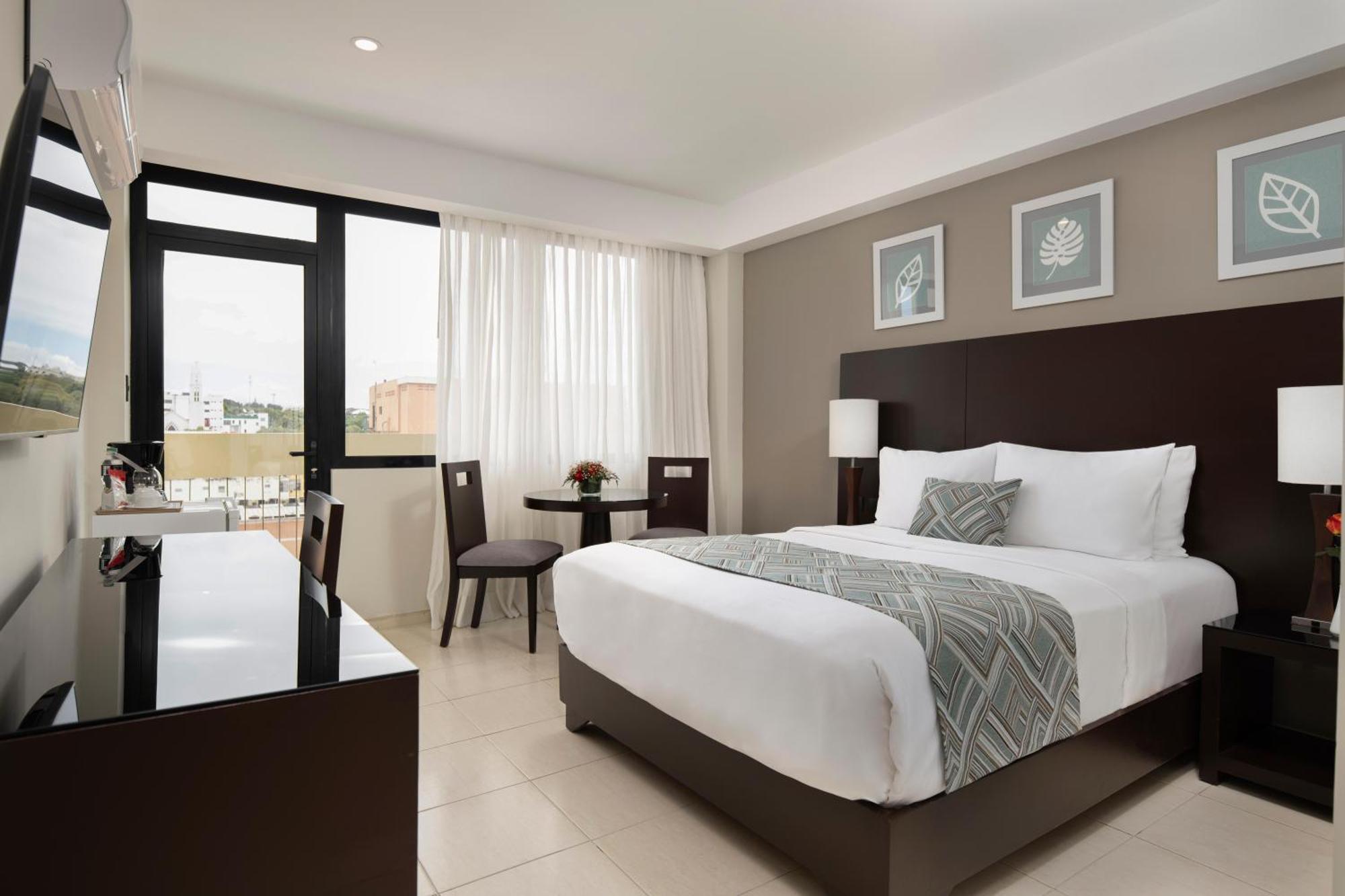 Hodelpa Centro Plaza Hotel Сантяго де лос Кабайерос Екстериор снимка